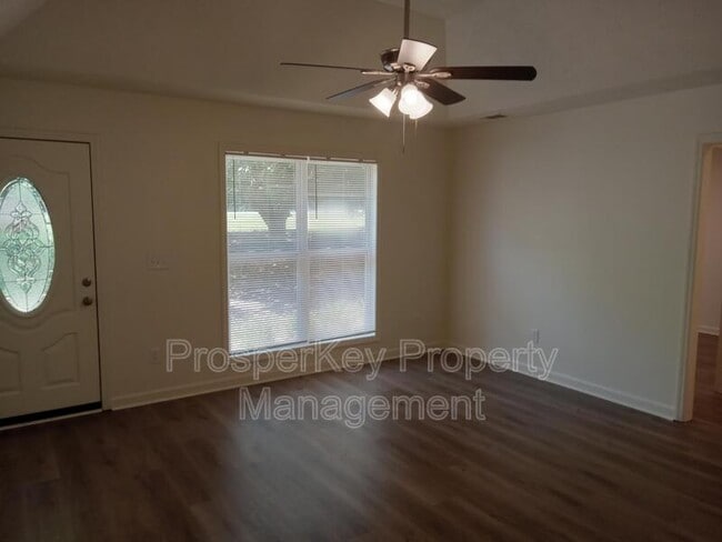9 Mann St in Phenix City, AL - Building Photo - Building Photo