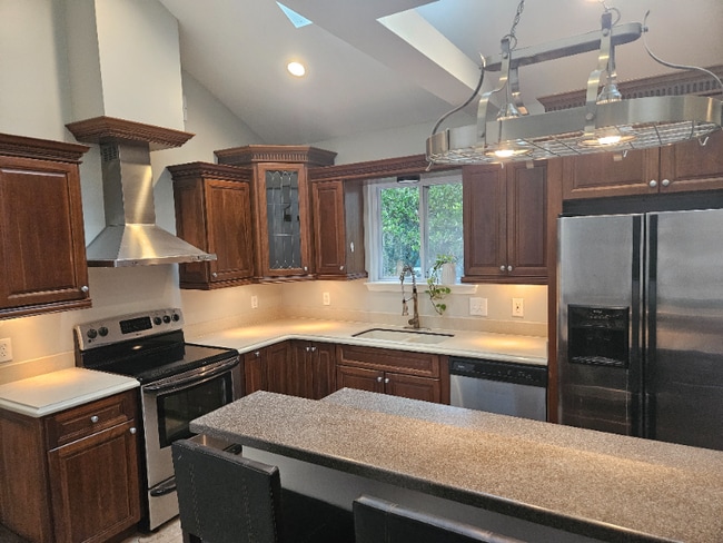 114 N Marsh Rd in Savannah, GA - Building Photo - Building Photo