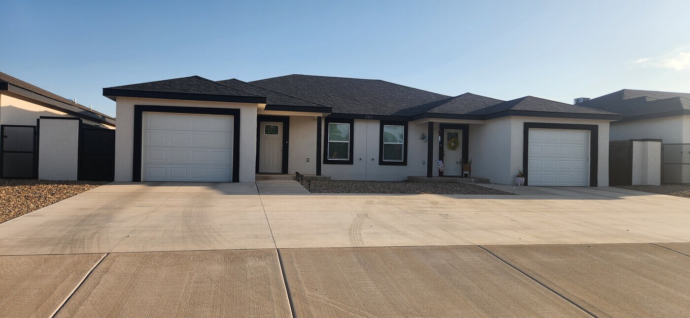 2361 Marlene Blvd in Clovis, NM - Building Photo