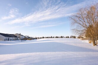 3766 White Cliff Way, Unit SI ID1464961P in Whitestown, IN - Foto de edificio - Building Photo