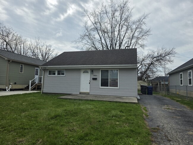 property at 3825 Kenard Ct