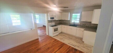 2165 Rosebud Rd in Grayson, GA - Building Photo - Building Photo