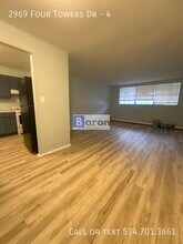 2969 Four Towers Dr in Cincinnati, OH - Building Photo - Building Photo