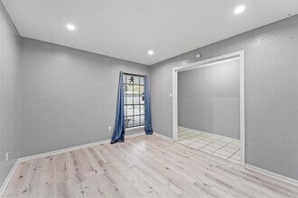 21518 Greenham Dr in Spring, TX - Building Photo - Building Photo