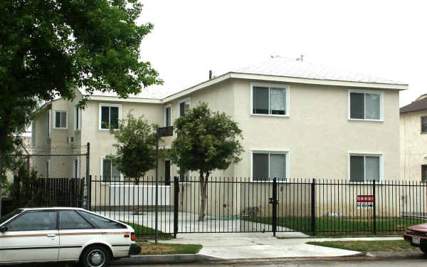 11641 Friar St in North Hollywood, CA - Foto de edificio - Building Photo