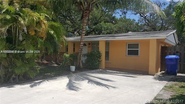 5636 Freedom St in Hollywood, FL - Building Photo - Building Photo