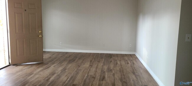 6214 Robinhood Ln NW-Unit -B in Huntsville, AL - Building Photo - Building Photo
