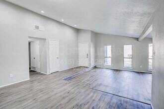 5806 Evening Shadows Ln in Spring, TX - Building Photo - Building Photo