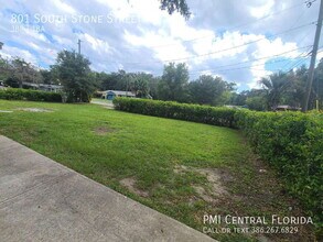 801 S Stone St in DeLand, FL - Building Photo - Building Photo