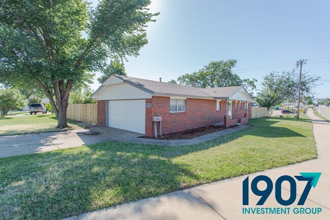 property at 101 Leverich Ct