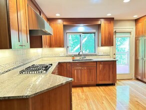 40 Laurelwood Dr in Carlisle, MA - Building Photo - Building Photo
