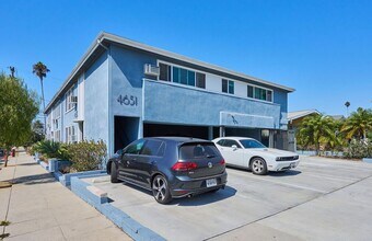 4651 Council St in Los Angeles, CA - Building Photo - Building Photo