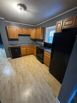 10 Ash St in Walpole, NH - Building Photo