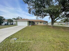 21312 Walling Ct in Port Charlotte, FL - Building Photo