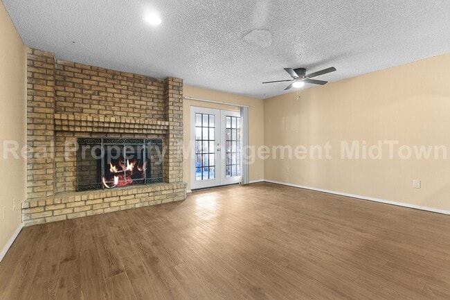 3800 Cibolo Dr in Fort Worth, TX - Building Photo - Building Photo