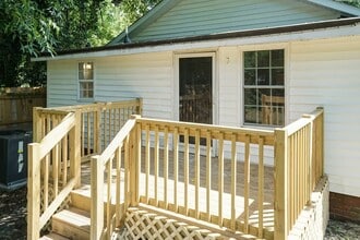 1302 W 4th St in Greenville, NC - Building Photo - Building Photo