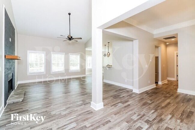 116 Seals Rd in Dallas, GA - Building Photo - Building Photo