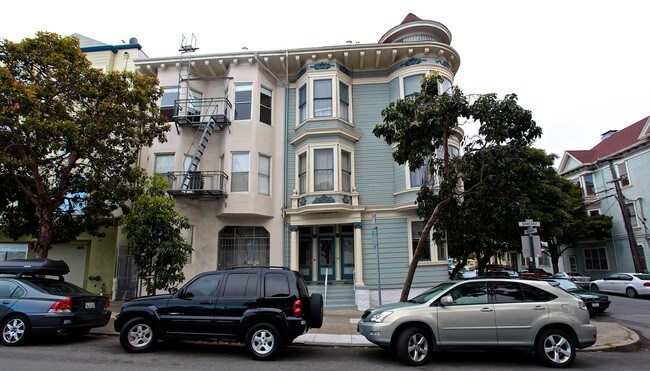 150-154 Sanchez St in San Francisco, CA - Building Photo - Building Photo