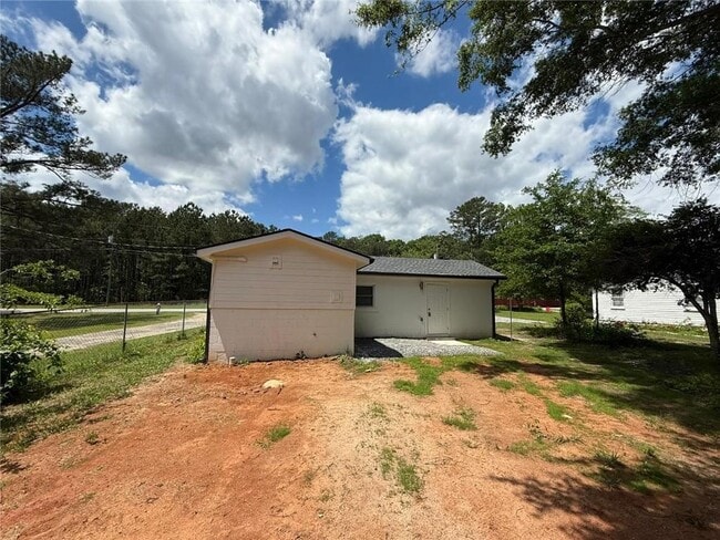 7870 Rand Rd in Jonesboro, GA - Foto de edificio - Building Photo