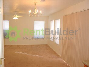 2136 Altura Azul Ln NE in Albuquerque, NM - Building Photo - Building Photo
