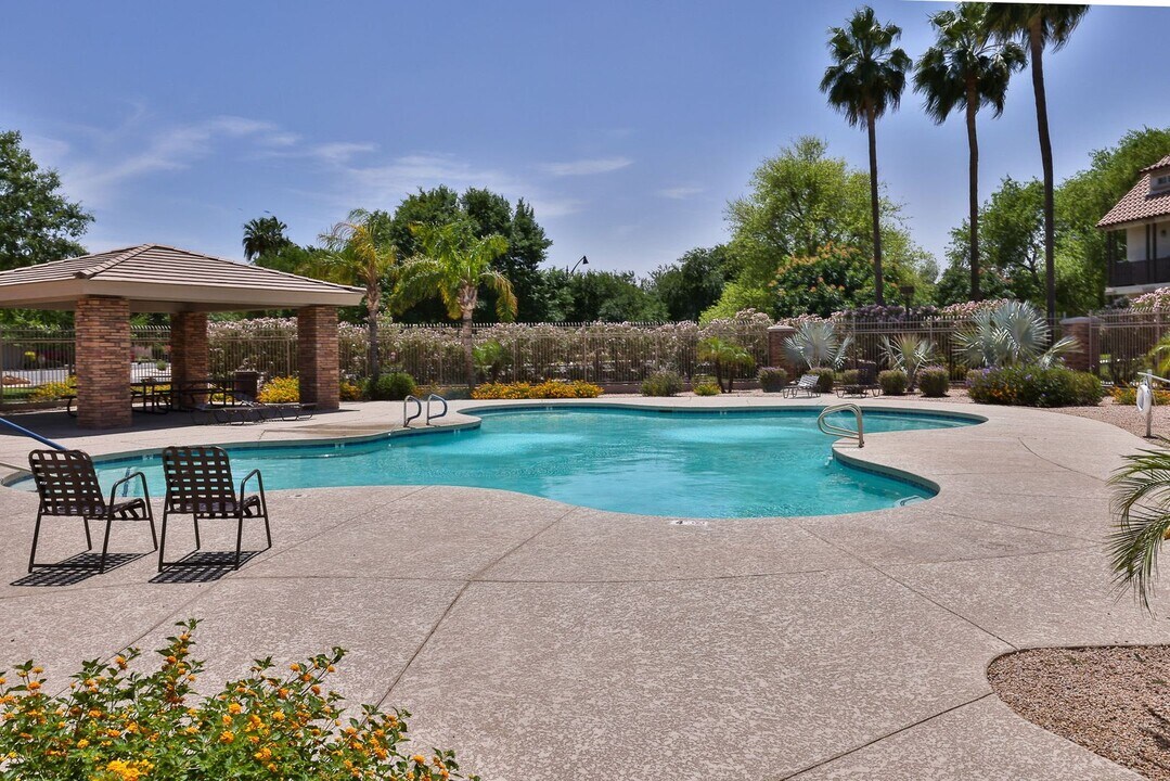 4095 E Jasper Dr in Gilbert, AZ - Building Photo