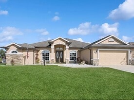 1017 S Glen Meadow Loop in Lecanto, FL - Building Photo