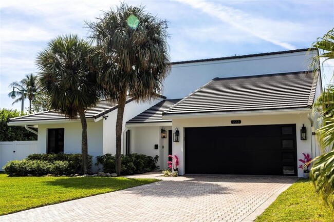 property at 222 N Tradewinds Ave
