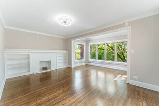 7630 N Marshfield Ave, Unit 2 in Chicago, IL - Building Photo - Building Photo