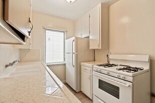 1231 12th St in Santa Monica, CA - Building Photo