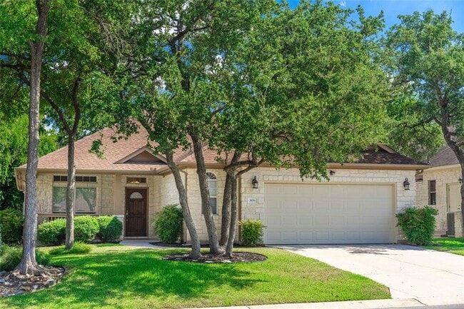 property at 806 Heritage Oaks Bend