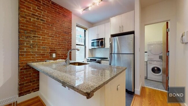 property at 129 E 97th St