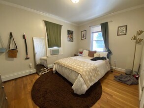 22 Rice St, Unit #2 in Cambridge, MA - Building Photo - Building Photo