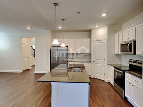 551 Rivermist Dr in Belmont, NC - Building Photo - Building Photo