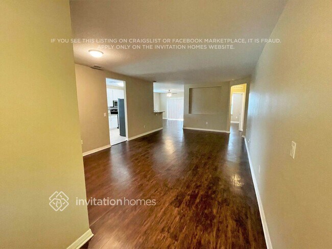 13345 Blake Dr in Port Charlotte, FL - Building Photo - Building Photo