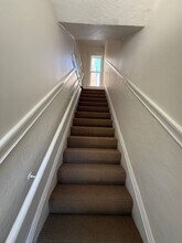 166 Carl St in San Francisco, CA - Building Photo - Building Photo