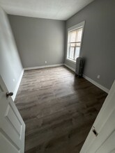 6633 S Ellis Ave in Chicago, IL - Building Photo - Building Photo