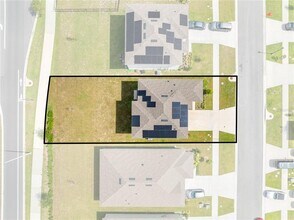 1114 Brimstone Cir in Winter Haven, FL - Building Photo - Building Photo