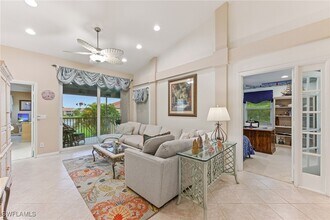2565 Aspen Creek Ln in Naples, FL - Building Photo - Building Photo