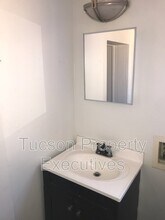 841 S 8th Ave in Tucson, AZ - Building Photo - Building Photo