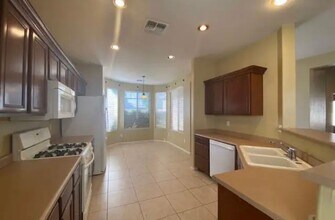 3766 E Shannon St in Gilbert, AZ - Building Photo - Building Photo