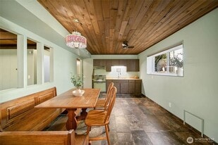 1622 Horselake Rd in Wenatchee, WA - Building Photo