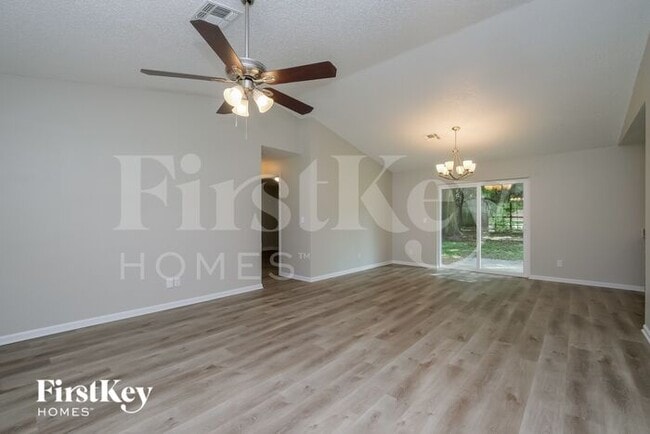 11616 Linda Ln in Dade City, FL - Building Photo - Building Photo