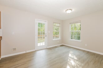 120 Apache Dr in Jackson, GA - Building Photo - Building Photo