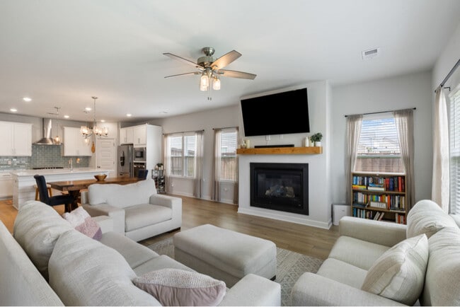 277 Lucca Dr in Summerville, SC - Building Photo - Building Photo