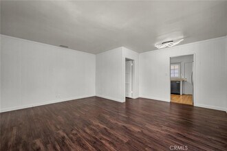 17608 Martha St in Los Angeles, CA - Building Photo - Building Photo