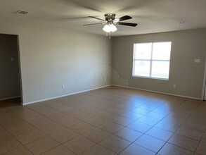 4502 Stallion Dr in Killeen, TX - Building Photo - Building Photo