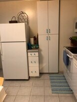 56 Hobson St, Unit 1 in Boston, MA - Building Photo