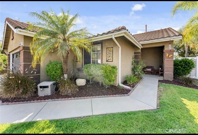 27351 Eagles Nest Dr in Corona, CA - Foto de edificio - Building Photo