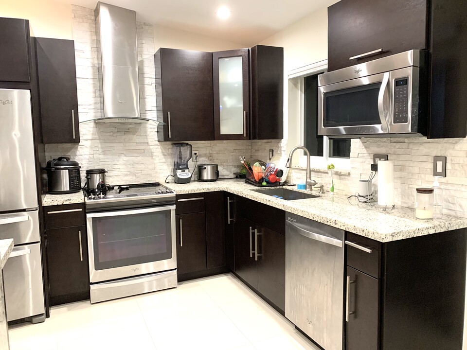 14377 SW 25th Terrace, Unit 12G in Miami, FL - Building Photo