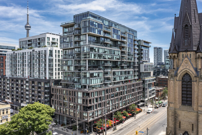 115 Bathurst St